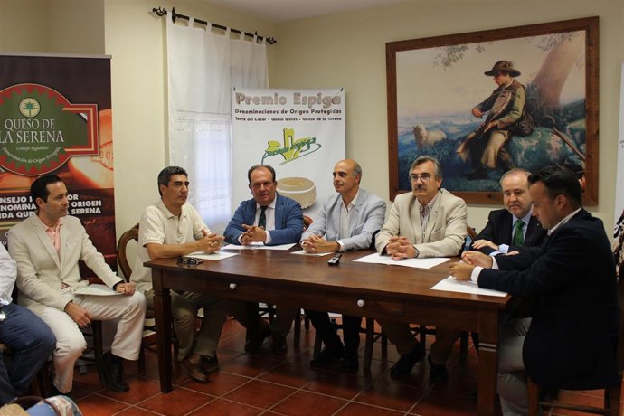 Presentación en la Feria de Zafra de los I Premios Espiga de Quesos DOP
