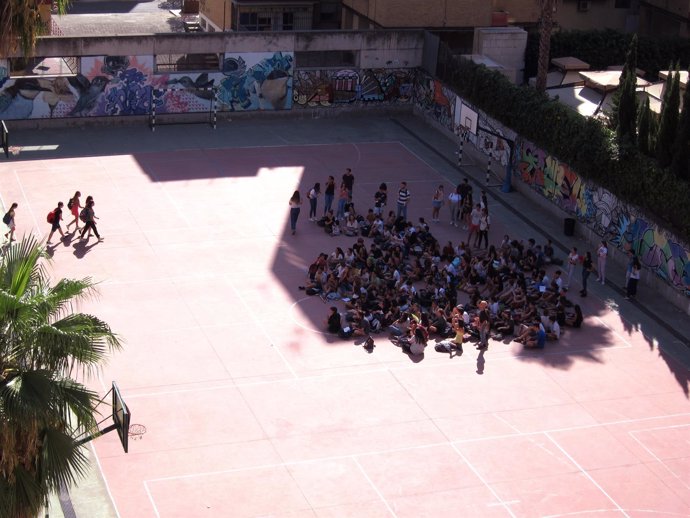 Concentración de alumnos en el IES Murillo de Sevilla         