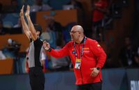 Mondelo: "Es muy grande lo que han hecho estas chicas, este vestuario es la leche"