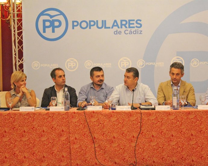 Reunión del PP de Cádiz con candidatos a las municipales
