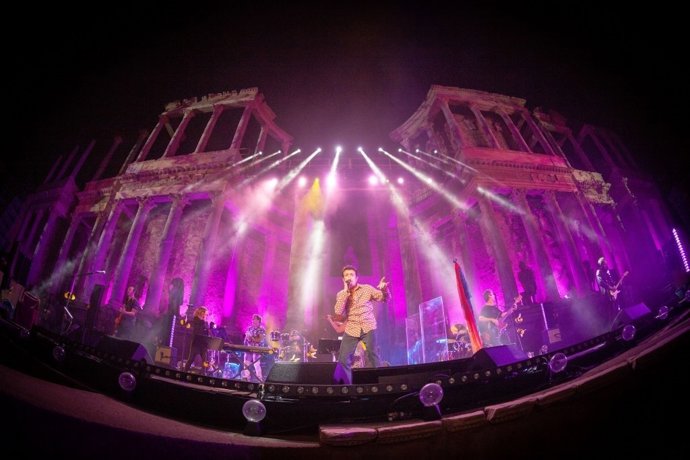 Actuación de Manolo García en el Teatro Romao de Mérida