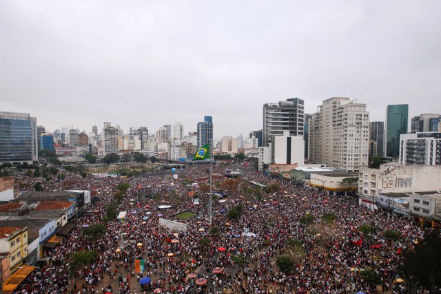 Manifestación contra Jair Bolsonaro