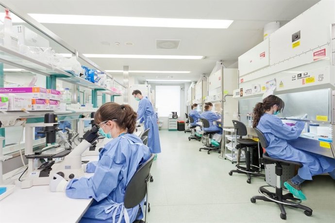 Laboratori IrsiCaixa