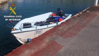 Localizan en Benidorm a tres inmigrantes más que iban en la patera hallada en Serra Gelada