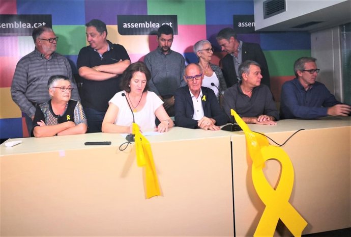 Membres de l'ANC encapçalats per l'ANC Elisenda Paluzie