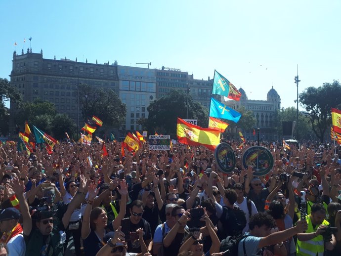 Manifestación de Jusapol en plaza Catalunya