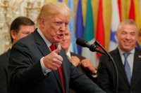 Trump celebra el "maravilloso" acuerdo para que Canadá se incorpore al pacto comercial con México