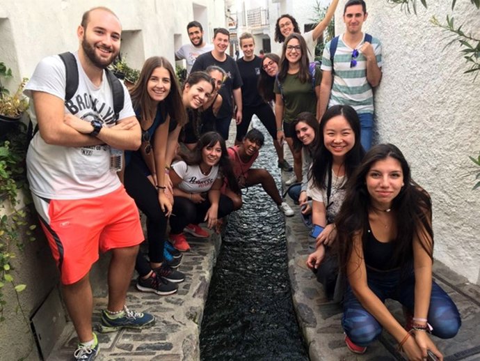 Estudiantes de la UGR conocen la provincia