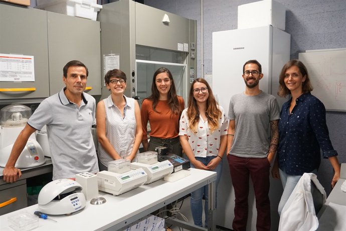 L'equip de l'IBMB-CSIC J.Roca, O.Díaz, S.Dyson, J.Segura, A.Valdés i B.Martínez