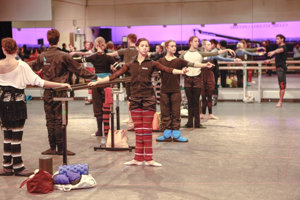 El Royal Ballet retransmite en directo ensayos y entrevistas por redes