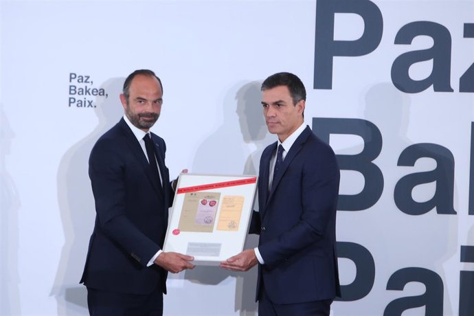 Pedro Sánchez y el primer ministro francés, Édouard Philippe