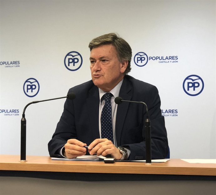 El secretario autonómico del PPCyL, Francisco Vázquez