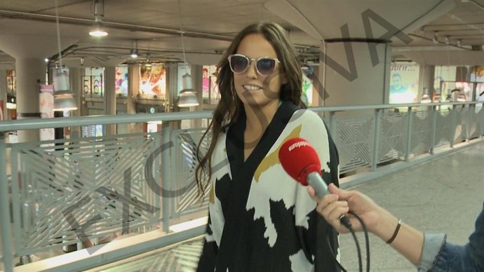 Gloria Camila llega a Madrid