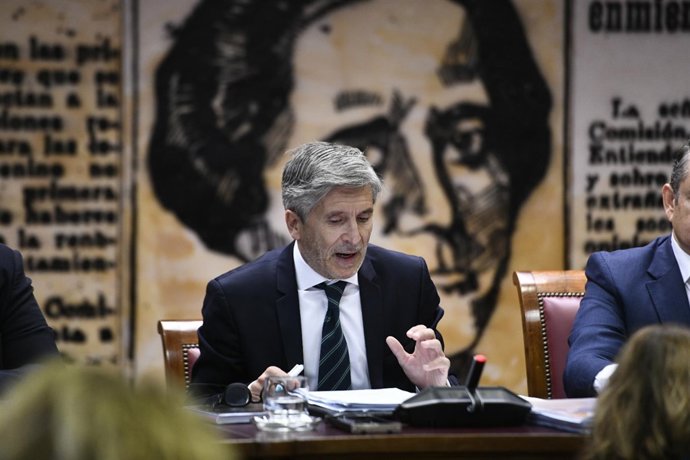 El ministro del Interior, Fernando Grande-Marlaska, comparece en el Senado