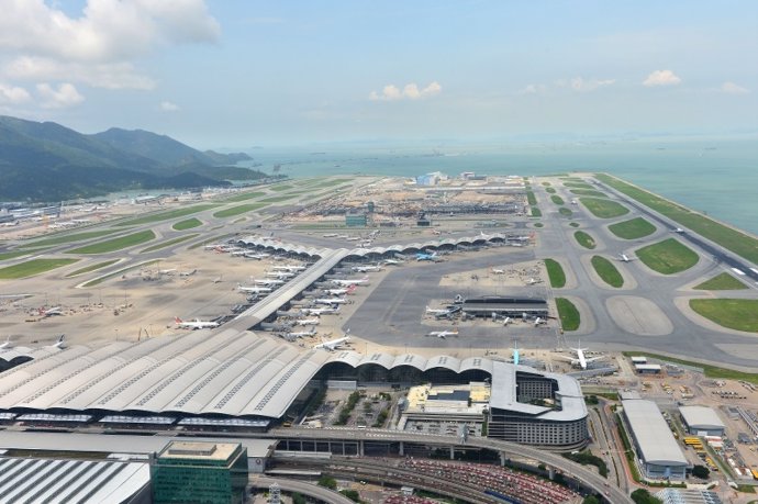 Aeropuerto Internacional de Hong Kong (HKIA)