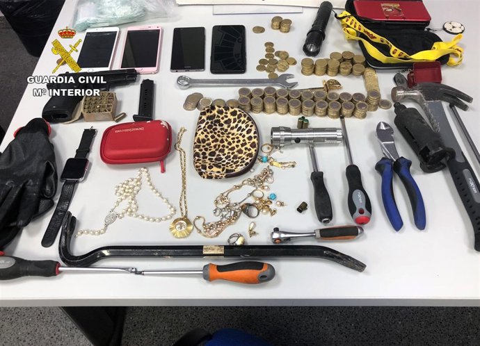 Imagen de los efectos incautados en la operación