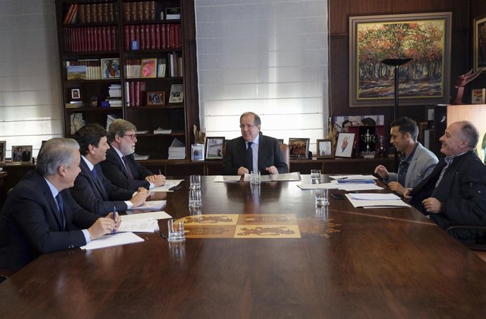 Herrera con los agentes del Diálogo Social 2/10/2018