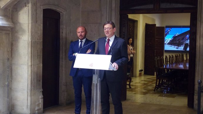 Toni Gaspar y Ximo Puig tras la reunión mantenida en el Palau de la Generalitat