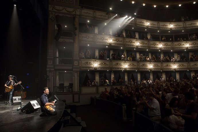 Málaga (España) 26/09/2018 Concierto del cantante Jorge Drexler en el Teatro Cer