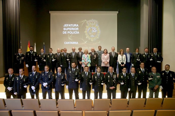 Fiesta de la Policía Nacional en Santander 