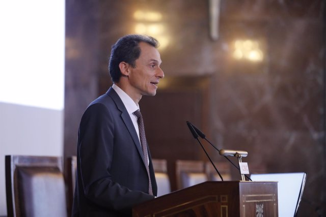 El ministro de Ciencia, Pedro Duque, preside el acto Premios Jaume I, organizado
