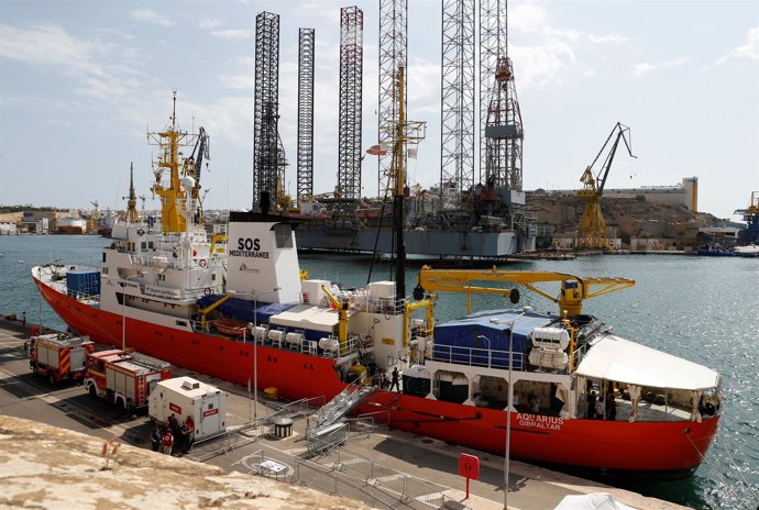 El barco 'Aquarius' atracado en Malta