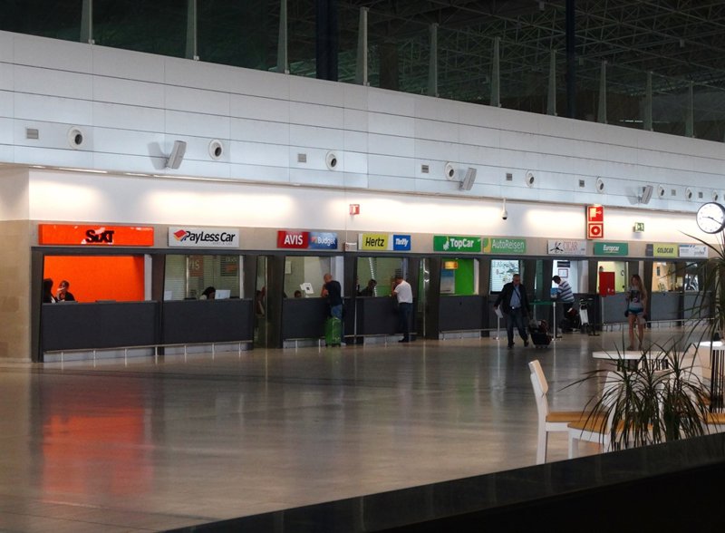 El Aeropuerto de Fuerteventura amplía su oferta de 'rent a car'