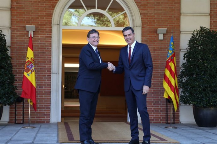 Encuentro de Pedro Sánchez con Ximo Puig en La Moncloa