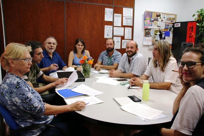 Reunión entre el Ayuntamiento y músicos callejeros para ultimar el decreto