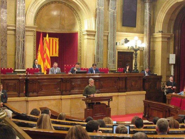 Carles Riera (CUP) en el pleno del Parlament