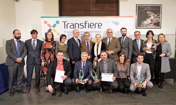 Premio Periodismo Transfiere