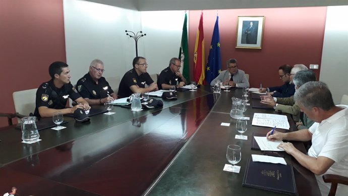 Reunión de seguridad para el partido de Europa League del Real Betis