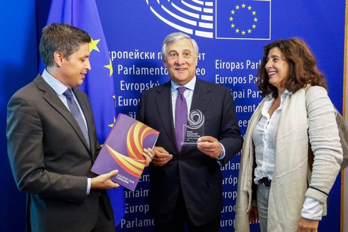 Antonio Tajani, amb J.Rosiñol i M.Tey (SCC)