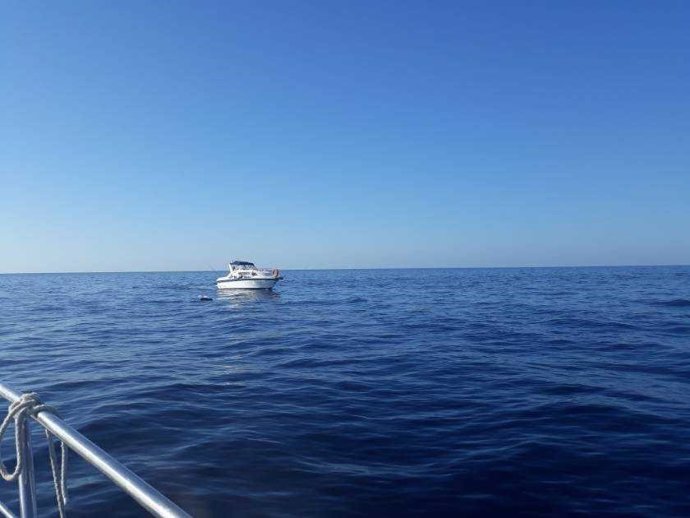 Barco en el sur de Mallorca que capturaba lampugas ilegalmente