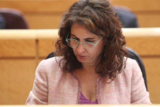 María Jesús Montero durante el debate de los Presupuestos en el Senado