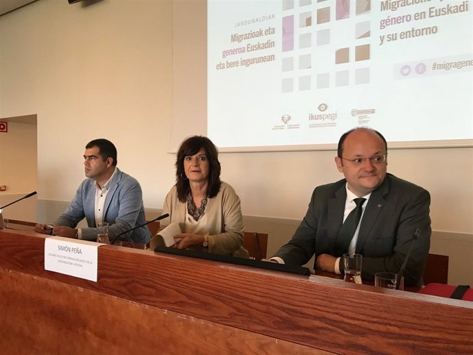 Lide Amilibia inaugura la jornadas sobre Migración y Género