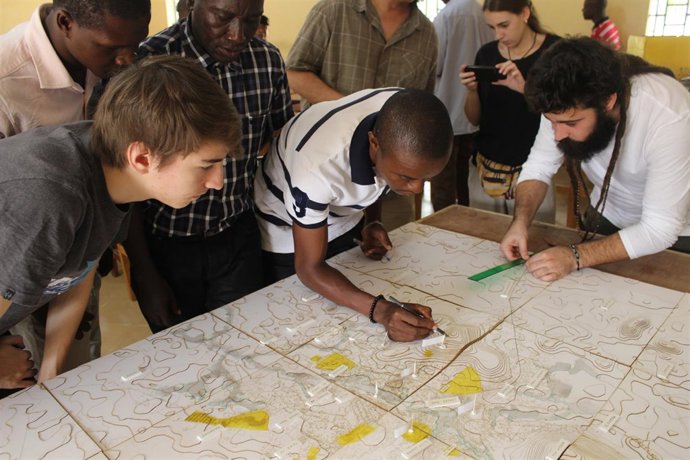 Plan de urbanismo en Makeni de estudiantes del CEU