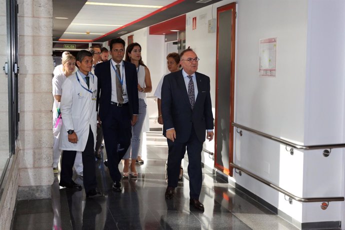 José Manuel Baltar en el Hospital de Gran Canaria Dr.Negrín