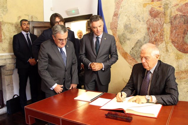 El ministro de Exteriores, Josep Borrell, visita Andorra para varias reuniones d