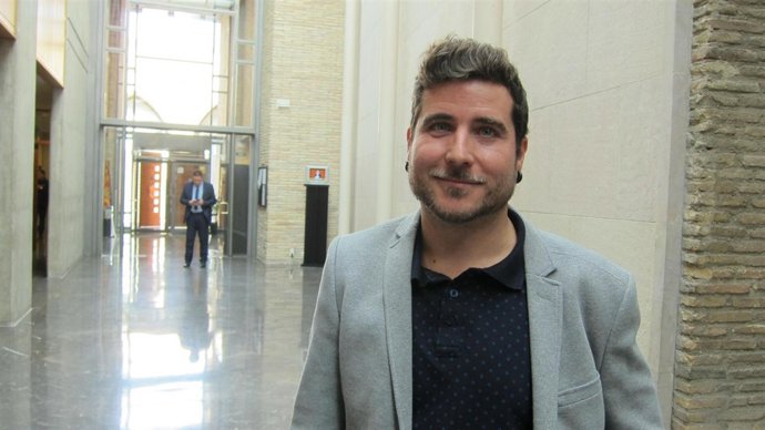 El secretario general de Podemos Aragón, Nacho Escartín