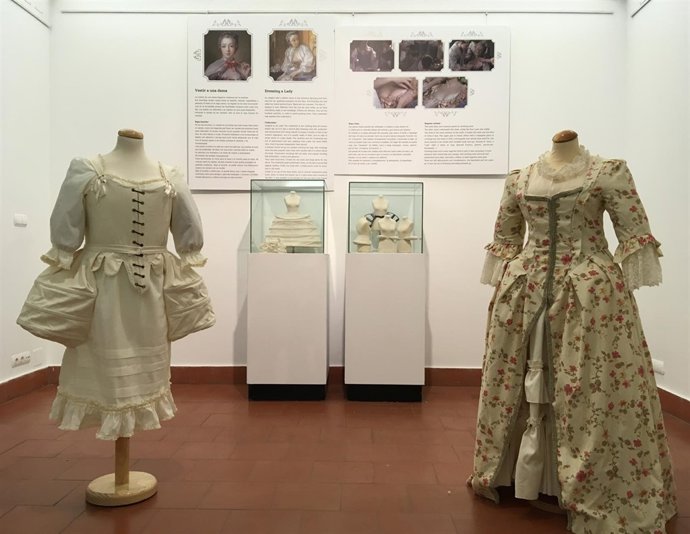 Indumentaria málaga bernardo de gálvez