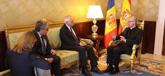 Embajador Angel Ros, ministro Josep Borrell, copríncipe Andorra Joan-Enric Vives