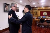 Arreaza recibe al emisario de la ONU en Venezuela para dar seguimiento al encuentro de Maduro y Guterres