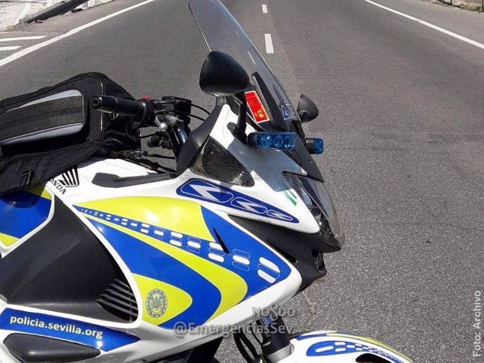 Moto de la Policía Local de Sevilla