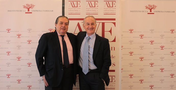 Vicente Boluda (AVE) y Juan Corona (IEF)