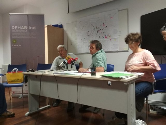 Plataformas contra las macrogranjas. 