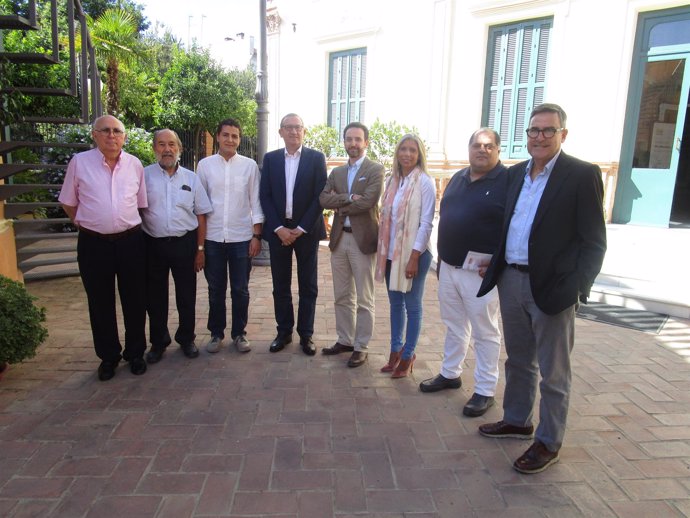Representantes de la Plataforma por la Justicia Fiscal en Andalucía