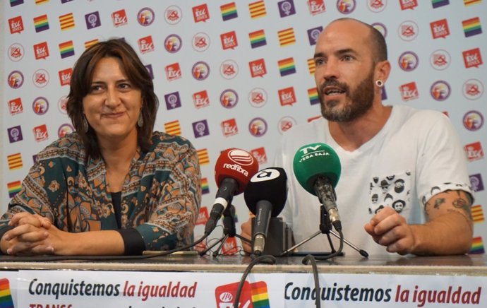 Ismael Ballester, junto a Rosa Pérez Garijo (EU)
