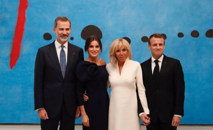 Los Reyes Felipe y Letizia junto a Macron y su esposa 