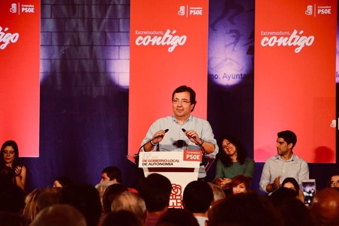 Secretario general del PSOE de Extremadura, Guillermo Fernández Vara 